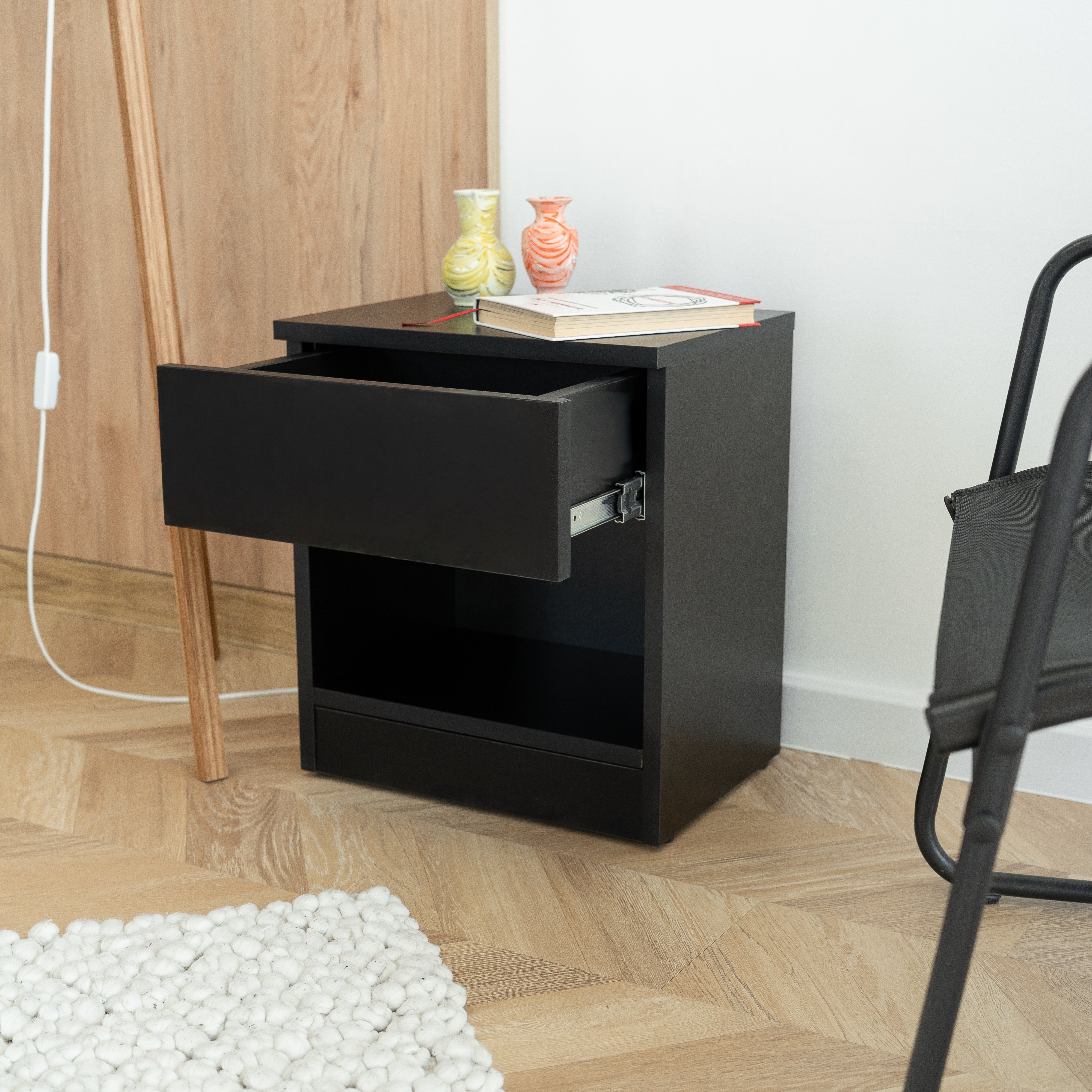 Moderner Nachttisch mit abschließbarem, verstecktem Stauraum – Schwarz